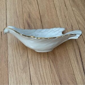 Vintage Lenox Classic Off White Porcelain Trinket, Candy, DOVE dish, 24K Trim